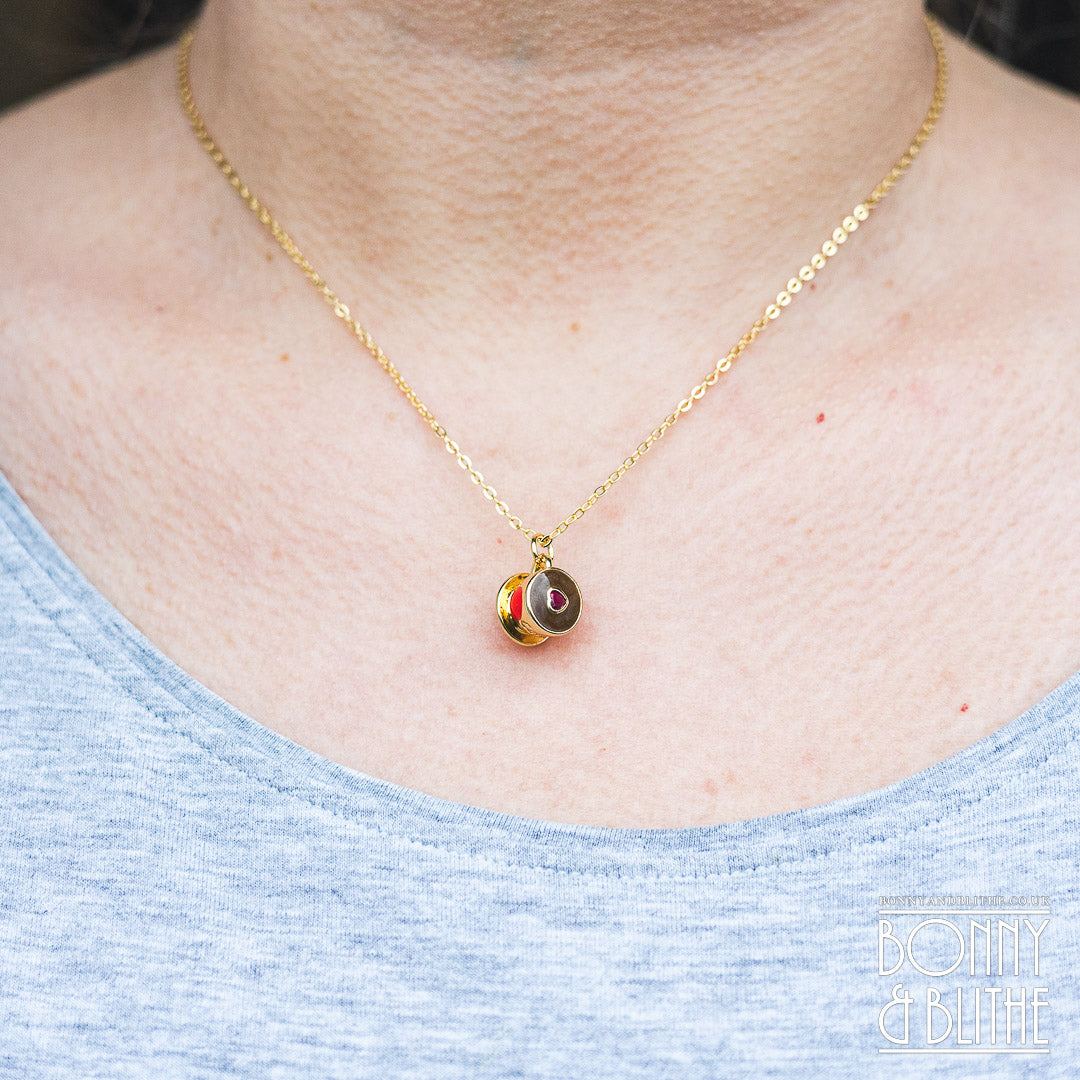 Red Heart Jewel Gold Teacup Necklace